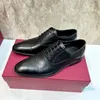 Scarpe eleganti da uomo firmate Scarpe da cerimonia per feste in pelle da lavoro Scarpe moda Senso del piede comodo e casual