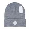 Designer beanie luxo gorro malhas chapéu temperamento versátil gorro chapéu de malha quente carta design chapéu saco de pó 20 estilo M-16