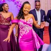 Plus la taille Aso Ebi Promdress Fuchsia sirène une épaule dentelle appliques perlées robe de soirée côté fendu sexy formelle deuxième réception robes de bal robe de soirée AM102