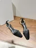 Sandali Totem di lusso Marche Scarpe da donna Moda Minimalista Estate Tacco basso 2023 Slip causale sulla freschezza Ventilare Sandalo