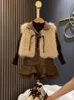 Set di abbigliamento Set di vestiti per ragazze Autunno Inverno Bambini Moda Maglione di lana Cappotto Top in maglia Gilet Gonna di pelle 231207