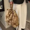 Fashion Trash Bag Washed Denim Vintage Einkaufstasche Clouds Chain Tote Commuter Tote Wanderer Crossbody 122123a