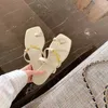 Moda Sandal Terlik Yaz Dışında Düzensiz Çift Altın Toka Timsah Baskı Seti Toe Düz Terlik Kadın 121423a