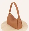 Numero dixショルダーバッグハーフムーンクラッチバッグ2024New Tote Hobo Travel Luxurysデザイナーハンドバッグギフトメンズレディースクロスレザーコスメチックプロセスダッフルバッグレディ