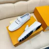 39model Elegantes Designer Men متوازيات ناعمة moccasins ربيع الخريف أحذية جلدية الذكور رجال ينزلقون على شقق خفيفة الوزن أحذية جديدة كسول 38-46