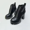 Bottines de luxe de stylistes pour femmes, demi-bottes en cuir de veau noir, chaussures plates à lacets de qualité, bottes de moto à ouverture réglable