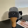 Projektanci zimowe czapki kaszmirowe dla kobiet czapka kulowa czapki wiadra designerskie mężczyźni baseball marka rybakowa kapelusz mężczyzna Kobieta ciepłe sunhats śnieg zamontowany czapka 231272PE