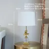 Tafellampen Moderne Hars Figuur Warme Bedlamp Slaapkamer Woonkamer Studeerhuis Witte Stof Decor Luxe Bureaulampen Verlichting