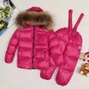 Down Coat Winter Kinder Jungen und Mädchen Baby tragen dicke Hosenträger in kleinem Stilanzug großer Haarkragen echt