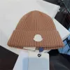 Modedesigner beanie vinter stickad hatt män kvinnor mössa trendig varm hatt herr mode stretch ull casquette hattar för män kvinnor