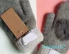 Klassieke dameshandschoenen met lange stijlketting Schapenvachtleer Zwarte vingerloze handschoenen Winterwarme fleece