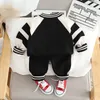 Giyim Setleri Bahar Sonbahar Bebek Kız Giysileri Erkek Kıyafetler Çocuk Ceket Tişört Pantolon 3 PCS Setleri Toddler Sıradan Kostüm Çocuk Takibi 231207