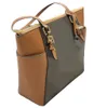 Designer Shoulder Bag Medium Shopping Handbags Purse Womens Leather Handbag Totes Ladies Messenger Crossbody Bags Shoulders travel bag 28CM