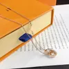 Luxury Fashion Designer Ladies Luxury Brand Pendant Necklace Never Fade Letter Pendant Necklace Diamond Pendant Dress Jewelry Christmas Gift