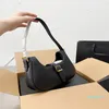 Sacs à bandoulière Sac de messager pour femmes Sac à main de luxe Hobo Designer avec mini poche Marque Femme Bandoulière Produits de boutique de haute qualité