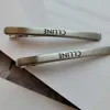 Pinzas para el cabello Pasadores Marca de diseñador Arc De Triomphe Letra de metal Una palabra Clip con pico de pato para mujer Celi, Estilo elegante y de alto grado, Flequillo roto, Lado pequeño P115