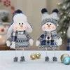 Poupées en peluche Bleu Noël Bonhomme de neige Poupées en peluche Swinging Ski Doll Figurine Jouets Arbre de Noël Ornements Année Cadeau de Noël 231207