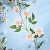 Dekorativa blommor långvariga konstgjorda realistiska 5-huvud Clematis Fake Flower Easy Care Simulation for Wedding Home Decor Decoration