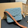 Echtes Leder Juni Box Clutch Denim Cowboy-Tasche Modedesigner Dame Messenger Mittagessen Make-up Tote Umhängetaschen Riemen Frauen Männer Luxus Kofferraum Schulter Kosmetiktasche