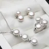 Bröllopsmycken uppsättningar Trendiga 925 Silver Natural Freshwater Pearl Necklace and Earrings Set With Ring White Black 231204