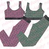 Set di pantaloni da yoga da donna firmati Set di abbigliamento sportivo da donna estivo senza maniche canotta imbottita con stampa di lettere Leggings sportivi Set da palestra all'aperto