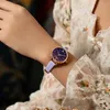 Montres-bracelets Montre à quartz pour femme avec cadran circulaire Ceinture Tempérament vintage Petite femme élégante Designer Montres automatiques