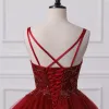 2024 Robe de bal bordeaux brillante quinceanera robes sexy bretelles spaghetti dos nu paillettes appliques ong robes de soirée de bal pour les adolescents BM3505 127