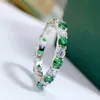 2023 Superbes bagues de mariage Bijoux de luxe Réel 100% Argent sterling 925 Coupe ronde Émeraude Moissanite Diamant Pierres précieuses Fête Femmes Bague de fiançailles Cadeau