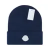 Designer beanie luxo gorro malhas chapéu temperamento versátil gorro chapéu de malha quente carta design chapéu saco de pó 20 estilo M-16