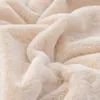 Couvertures Imitation fourrure de lapin couverture en peluche jeter chaud Super confortable lit luxe canapé couverture 130x160 cm hiver 231207