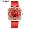 Relógios de pulso YOLAKO Mulheres Casual Quartz Couro Banda V Strap Relógio Analógico Pulso Montre Femme Acier Inoxydable Moda Mujeres Relógio