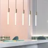 Подвесные светильники Nordic Strip Lamp Свет для столовой Бар Подвесная современная спальня Прикроватная мебель Украшение Светодиодное освещение