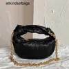 Bottegaaveneta Jodie Handbags Designer 2023BV New Chain Knot UnderArm Clause Sheepskin Woven Womens Portable Shoulder JSyx frj