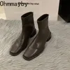 Botas primavera outono mulheres tornozelo botas moda couro macio senhoras salto baixo botas curtas elegantes zíperes calçados femininos 231207