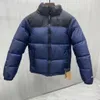 Piumino North giacca invernale piumino donna uomo Parka con cappuccio stampa di lettere Coppia abbigliamento giacca a vento cappotto spesso all'ingrosso 2 pezzi sconto del 5%