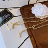 Hochwertige Luxus-Halskette mit Anhänger für Frauen, bezauberndes, elegantes Geschenk mit Box, 18 Karat vergoldet, Boutique-Schmuck, Modestil-Designer-Halskette