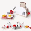 Accessoires de maison de poupée jouets en bois cuisine semblant jouer jouet Simulation grille-pain Machine café mélangeur de nourriture enfants cadeau d'éducation précoce 231207