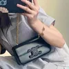 Legal Copy Deisgner Celins's Bags Online Shop 22 New Classic Triumphal Arch Chain Small Square Bag Horisontell armhåla Stick Leather Women's Shoulder Handbag