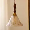 Hängslampor nordiska moderna ljuskronor kreativ mässing valnöt glas lamp sovrum vardagsrum restaurang el café bar belysning fixturer