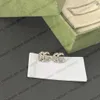 Shiny Diamond Studs Küpe Mektup Tasarımcı Çember Küpe Altın Gümüş Düğün Aşıkları Hediye Kutu Seti Sevgililer Günü Hediyesi