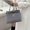 Vender bolso de diseñador de lujo Totes con letras Bolso de mano de alta calidad Bolso de diseño de hombro para mujer Bolsos de compras de gran capacidad Monedero