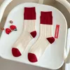 Femmes chaussettes coton année rouge décontracté femme bonneterie rayé moyen Tube plancher dormir bonne chance pour