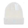 Stylowy wełniany kapelusz na dzianinowy czapka dla kobiet Cap dla mężczyzn Knitte Monckler Cashmere Hat for Winter Warm Hat M-10