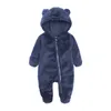 Macacão roupas de bebê 0 a 3 6 12 meses para o inverno infantil nascimento traje nascido menina macacão menino urso macacão manga longa crianças bodysuit 231207