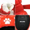 犬のアパレルシューズ4 PCS CHIHUAHUA CATS小さな雪の革の防水ブーツ冬の履き犬用温かい子犬防止ペット