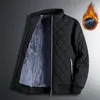 メンズジャケットウィンタージャケットコットンパッドが厚くなった温かいコート軽量の男性ストリートウェアキルティング231208