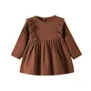 Flickaklänningar Casual Fall Kids Baby Girls Dress Cotton Linen Solid Color Ruffle A-Line Long Sleeve With Buttons For Spädbarns småbarn