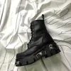 Stövlar punk stil plattform kvinnor ankel stövlar kvinnors motorcykel boot mode damer chunky skor metall dekor svarta stora kvinnor stövlar 231207