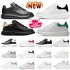 män skor lyxiga designer skor casual skor mens skor kvinnor sneakers skor tjock sula ökar trippel svartvitt pulver mocka utomhus kvinnor med