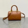 Crossbody handtag resväska lyxdesigner axel mini kvinnor herr handväskor vintage äkta läder tyg pochette kopplingspåsar